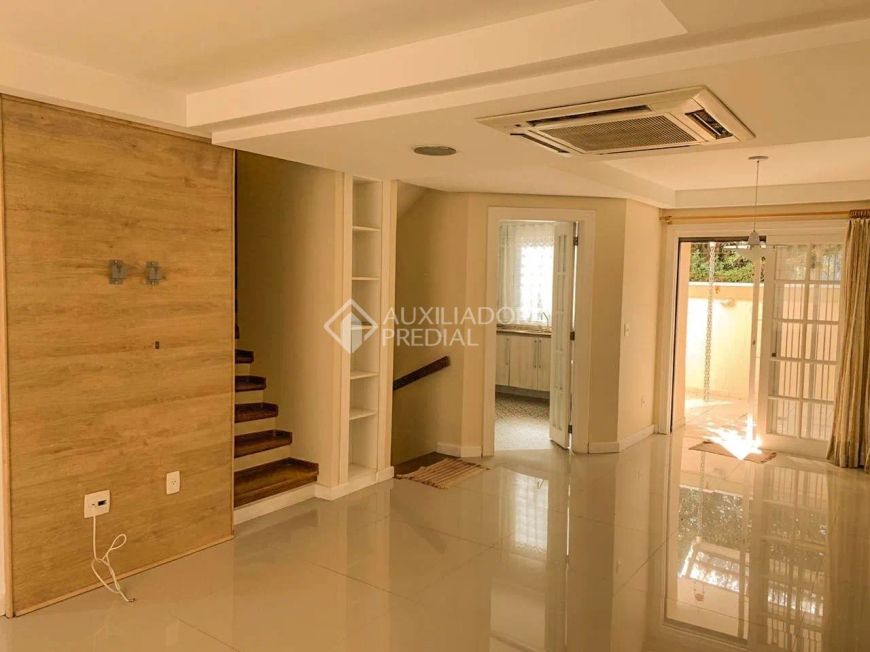 Casa 3 quartos no Bairro Chácara das Pedras