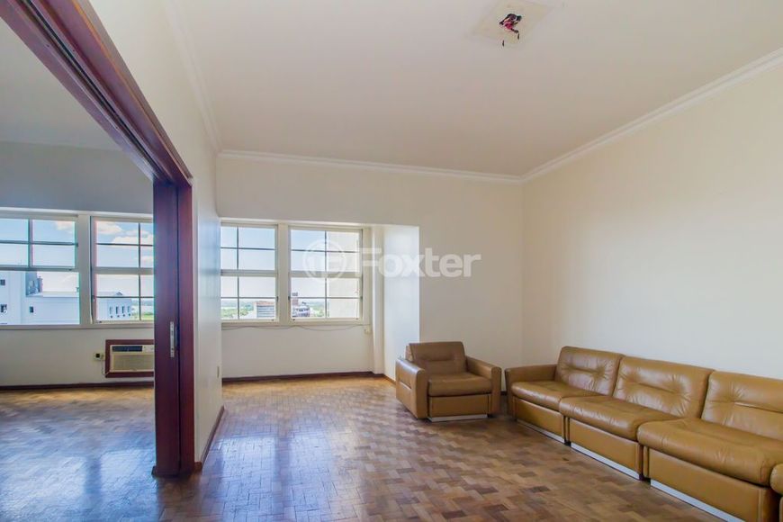 Apartamento para venda possui 144 metros quadrados com 4 quartos