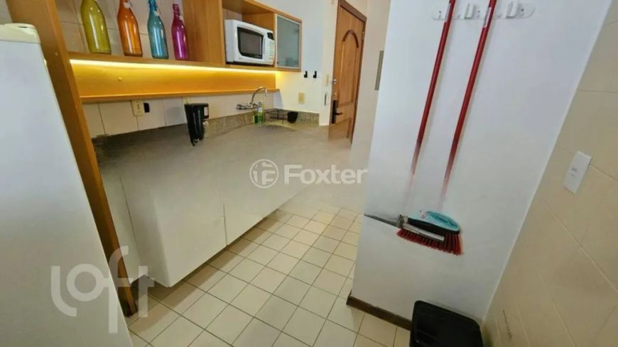 Apartamento à venda Rua Ramiro Barcelos, Bom Fim - Porto Alegre