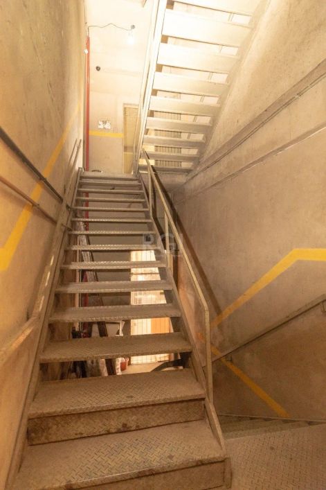 Edifício Comercial com 3 Dormitorio(s) localizado(a) no bairro Jardim Lindóia em Porto Alegre / Ref.