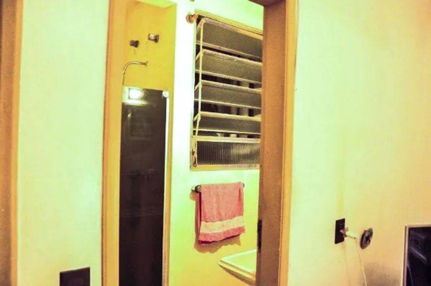 Apartamento no bairro Independência, próximo ao Colégio Bom Conselho. Com 2 dormitórios sendo 1 suít