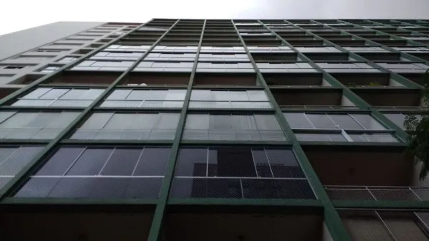 Apartamento no bairro Independência, próximo ao Colégio Bom Conselho. Com 2 dormitórios sendo 1 suít