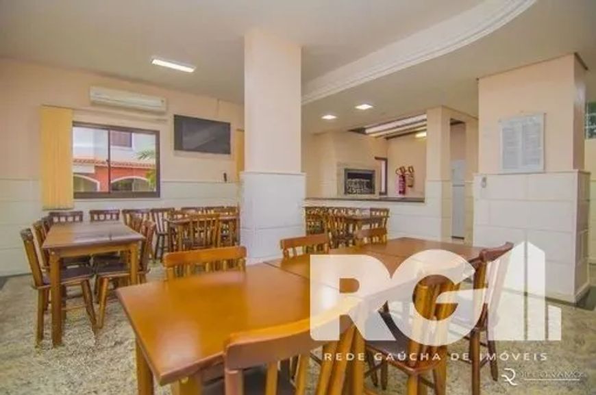 Aproveite a oportunidade de adquirir este excelente apartamento localizado na Avenida Sertório no ba