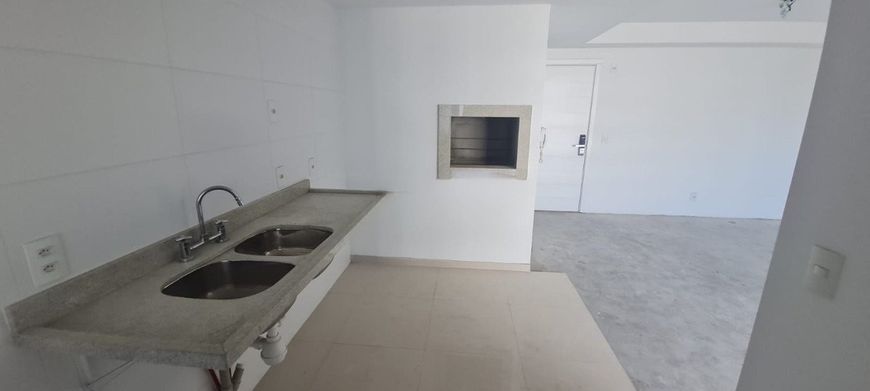 Apartamento para venda com 90 metros quadrados com 2 quartos em Vila Jardim - Porto Alegre - RS