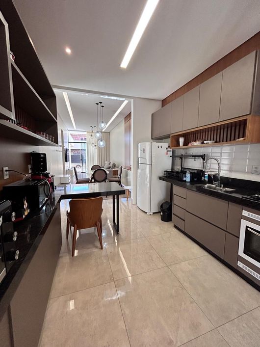 Casa 03 Quartos Suíte Churrasqueira 172,06m² Santa Genoveva Goiânia