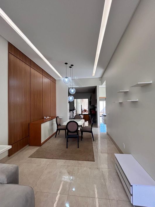 Casa 03 Quartos Suíte Churrasqueira 172,06m² Santa Genoveva Goiânia