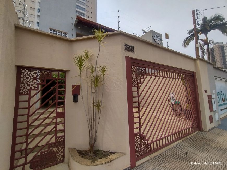 Sobrado 4 quartos sendo 2 suítes - abaixo da Pça Nova Suíça