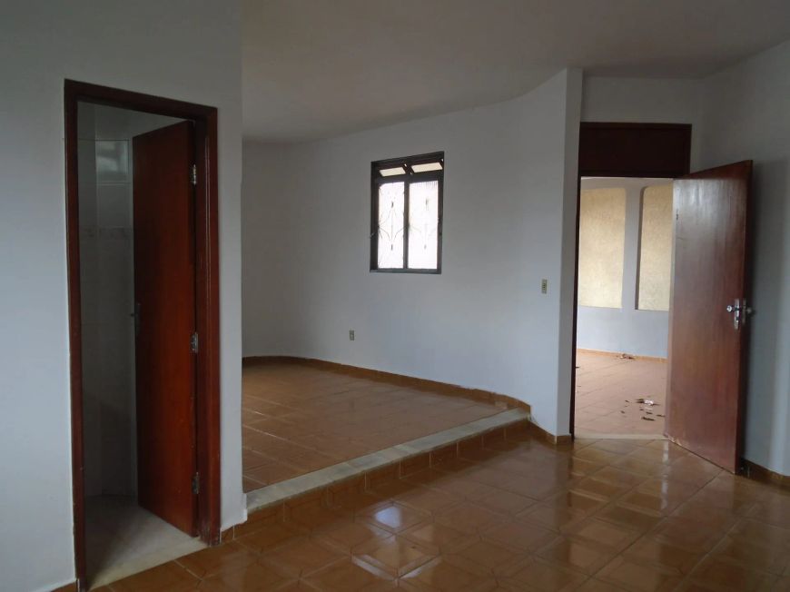 Casa 3 quartos a venda no Setor Sudoeste
