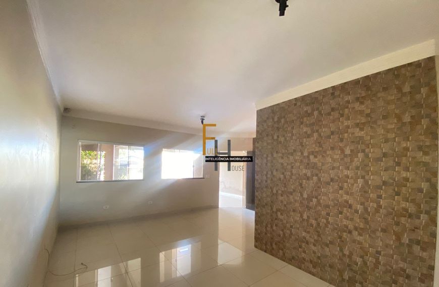 CASA NO JARDIM PRESIDENTE I 3 QUARTOS I 1 SUITE I REPLETO EM ARMARIOS I 3 VAGAS