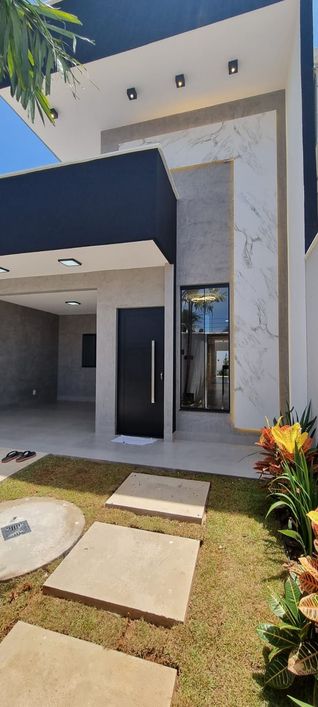 Casa à Venda com 3 quartos sendo uma suíte, 3 banheiros a partir de R$ 750,00
