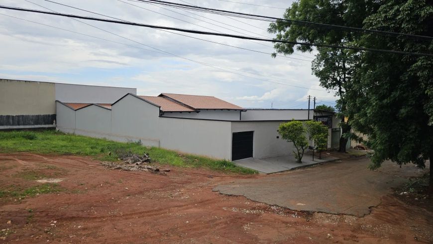 Casa Térrea Reformada com 3 qtos Jardim Petrópolis