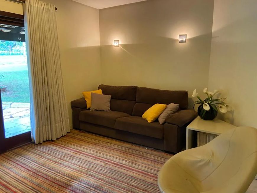 Sobrado Aldeia do Vale Casa em Condomínio com 3 Quarto(s) e 5 banheiro(s) à Venda, 365 por R$ 3.400.