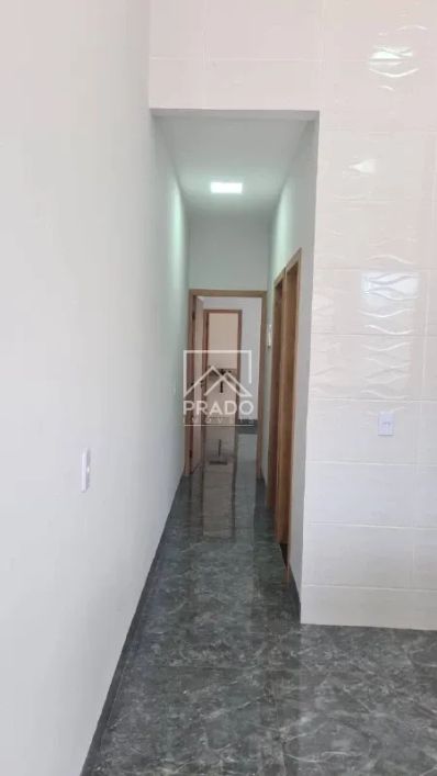 Casa à venda com 2 quartos, Residencial Santa Fé I, Goiânia, Goiás