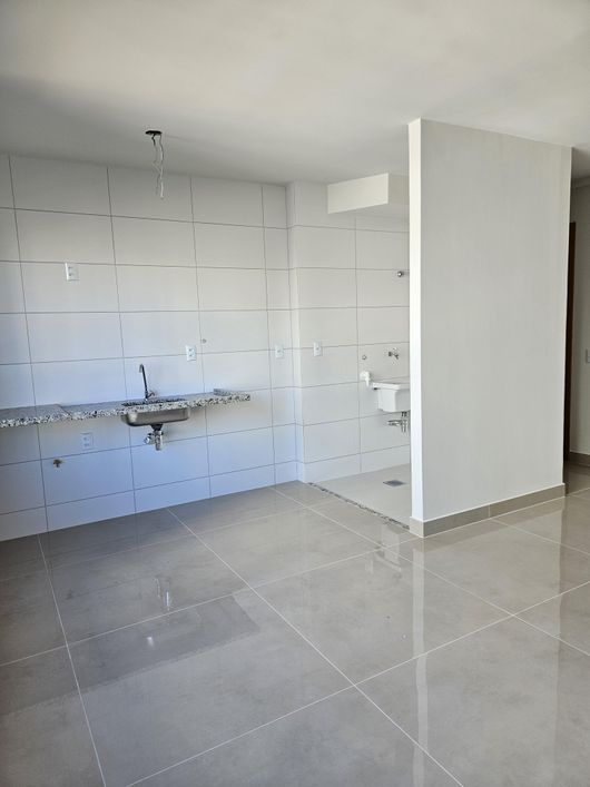 Apartamento 2 quartos sendo uma suíte à 500m do Parque Areião - Goiânia - GO