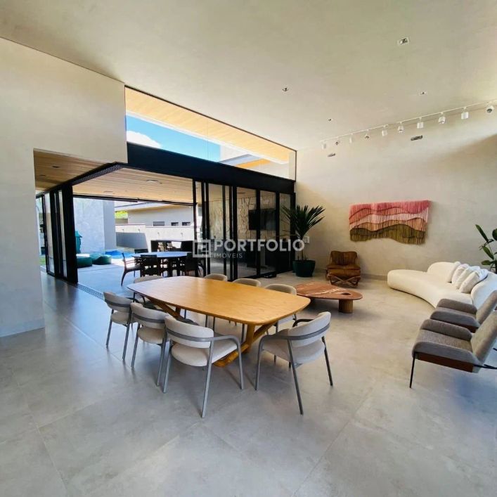 Casa com 4 dormitórios à venda, 359 m² por R$ 5.700.000 - Jardins Itália - Goiânia/GO
