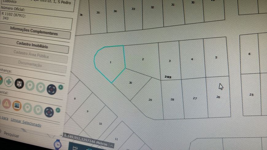 setor pedro ludovico lote 596m²