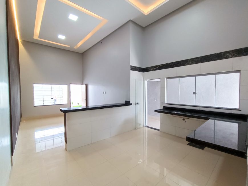 Linda Casa 3/4 no Jardim Itaipu Goiânia !!!