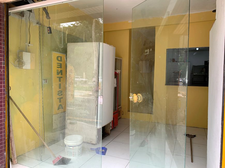 Alugo Ponto Comercial na Romulo Maiorana;