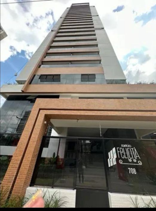Alugo belíssimo Loft no ed. Felicita totalmente mobiliado,1 vg de garagem