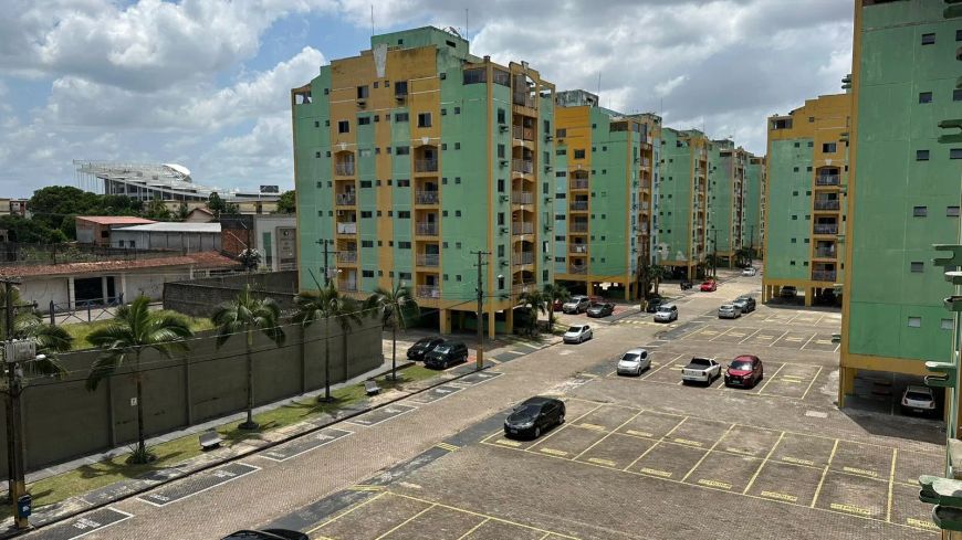 Alugo no Residencial Resort Club Rio das Pedras com dois quartos e uma suíte