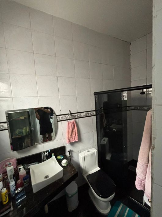 Casa para aluguel possui 160 metros quadrados com 3 quartos em Marambaia - Belém - PA