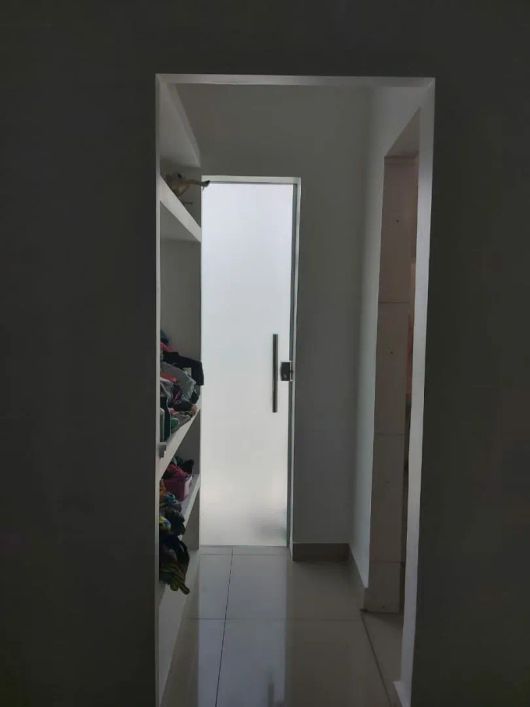 Alugo apartamento com 3 suites no guamá