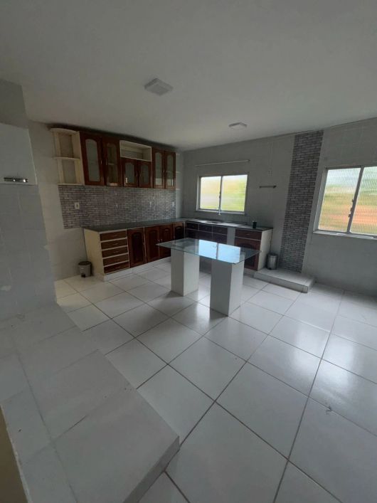 ALugo Excelente casa no Telégrafo