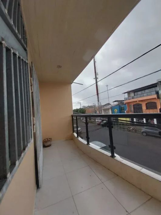 Alugo casa mobiliada na Apinages