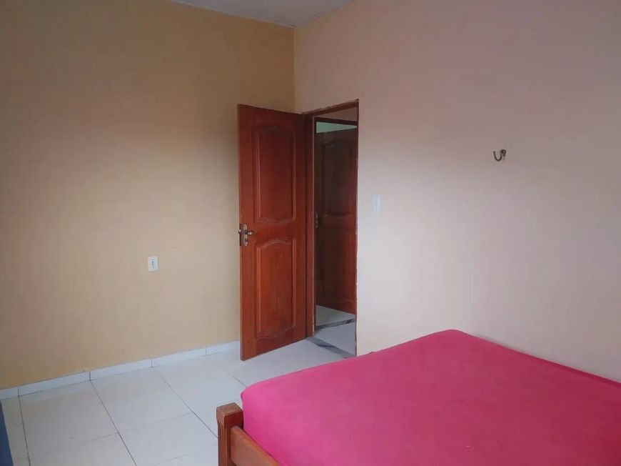 Alugo casa mobiliada na Apinages