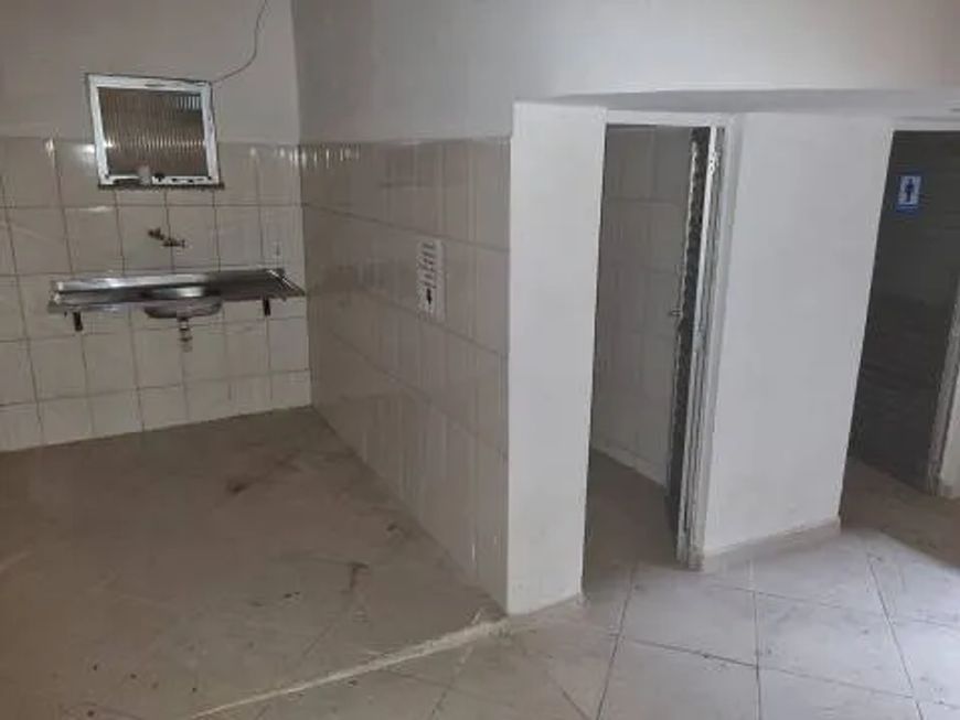 Imóvel comercial/Ponto/Loja - Aluguel - 179 m² - Reduto - COM0073WG