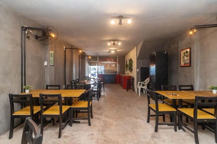 Prédio comercial e residencial de 3 pavimentos - Localizado na rua 15 de agosto - 295 M² - icoaraci