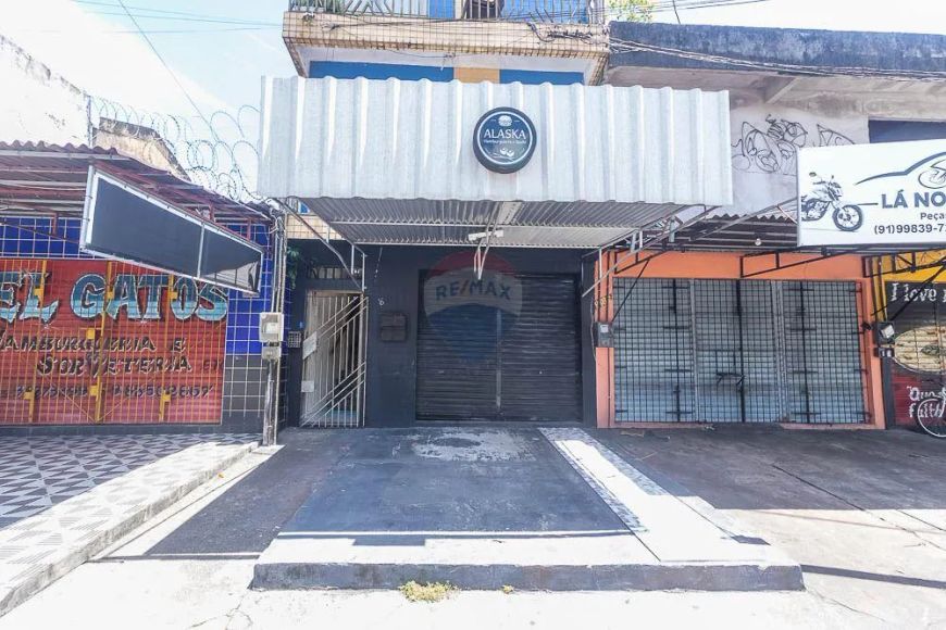 Prédio comercial e residencial de 3 pavimentos - Localizado na rua 15 de agosto - 295 M² - icoaraci