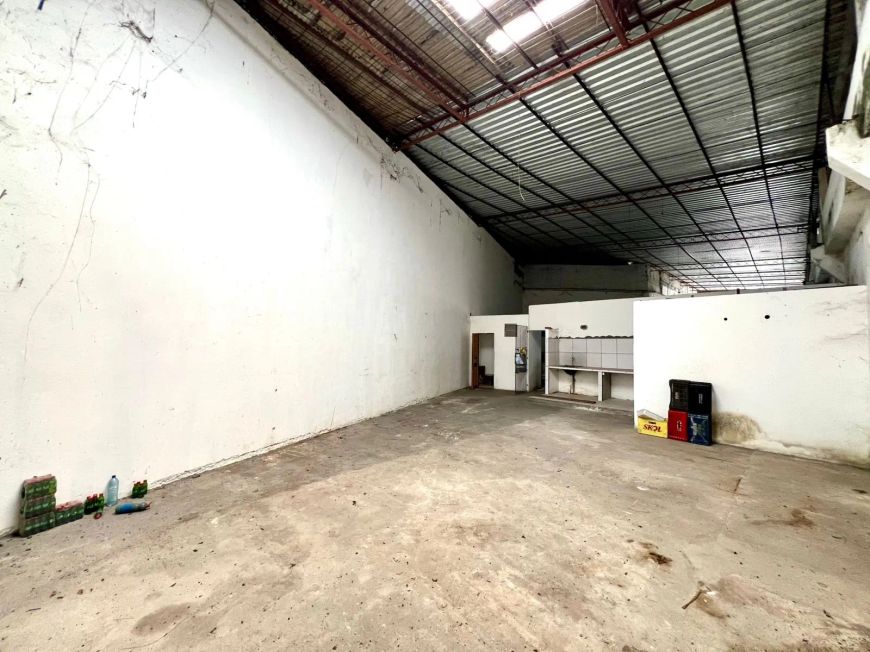 Alugo Galpão na Pedro Alvares Cabral - 400m2 -