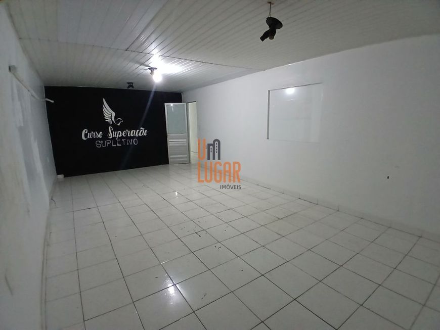 Salas Comerciais nos altos - ideal para cursinho, escolas, academia, estética - em São Brás, na Av.