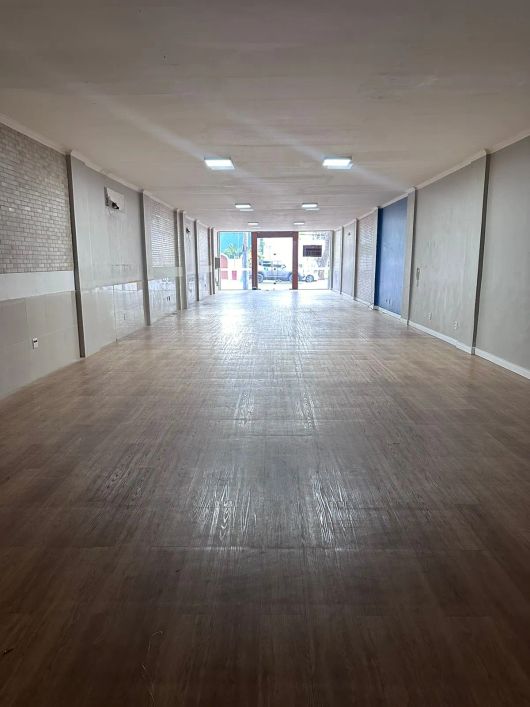 Imóvel para aluguel tem 502 metros quadrados com 2 quartos em Batista Campos - Belém - PA