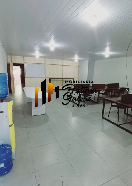 Alugo Salas nos Altos Para Coworking / São Brás