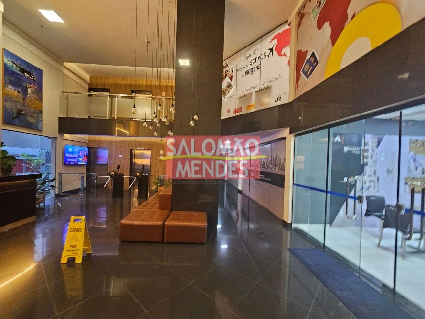 Loja Térrea em hall de Edifício Comercial Novo na José Malcher. Restaurantes, Óticas, Bancos