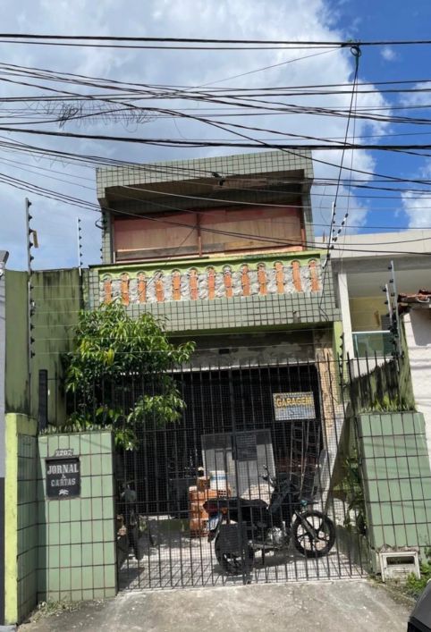 Alugo espaco para fins comercial