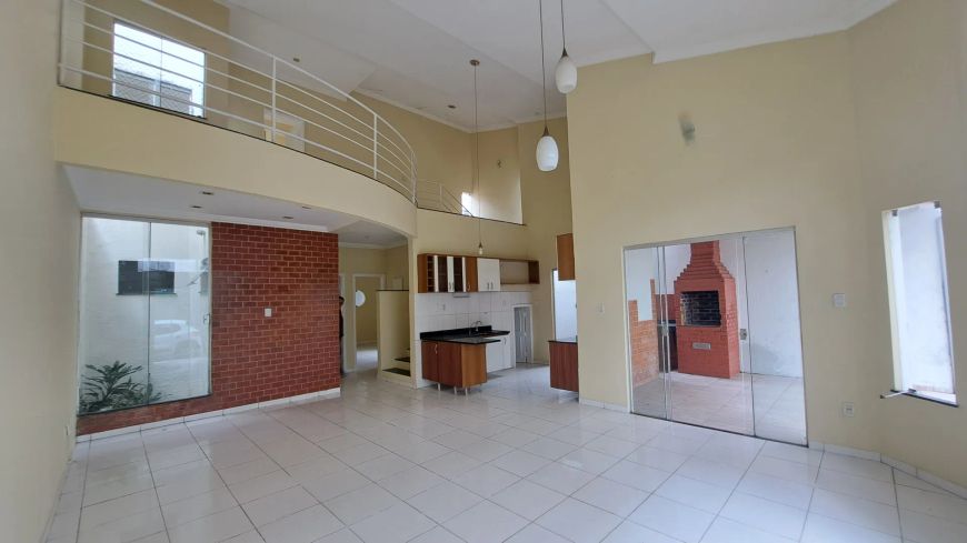 CIDADE JARDIM 1 CASA DE 2 PAV APENAS 4.500,00 INCLUSO AS TAXAS