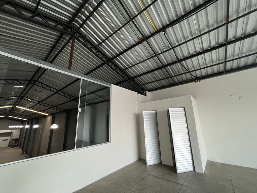GALPÃO PARA ALUGUEL 720M². PE DIREIRO 11M² Pedreira - Belém - PA