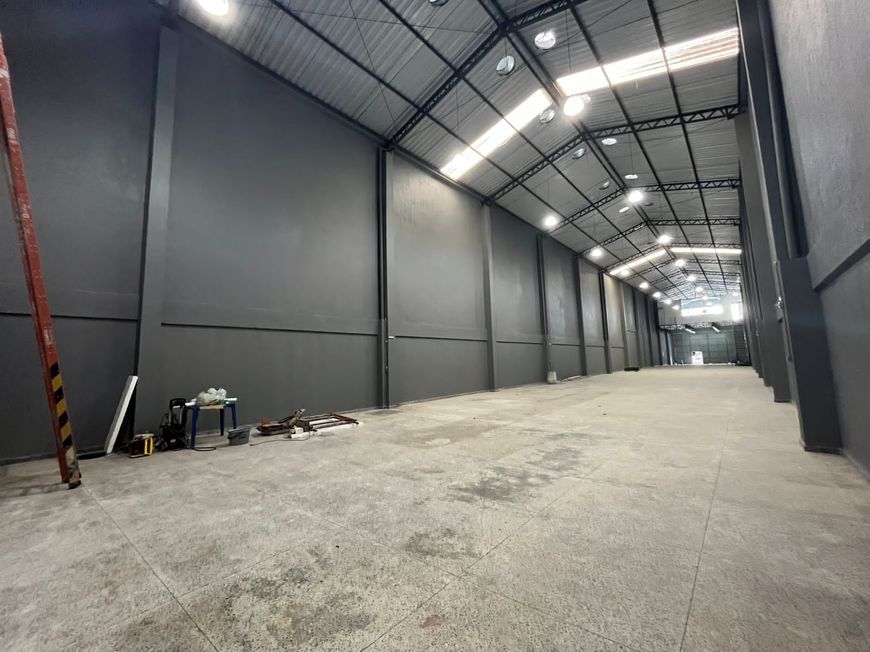 GALPÃO PARA ALUGUEL 720M². PE DIREIRO 11M² Pedreira - Belém - PA