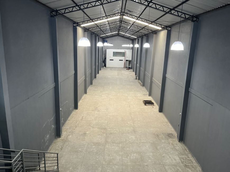 GALPÃO PARA ALUGUEL 720M². PE DIREIRO 11M² Pedreira - Belém - PA