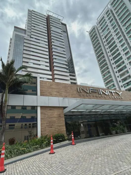 Infinity Corporate Center, sala comercial com 66m², Marco