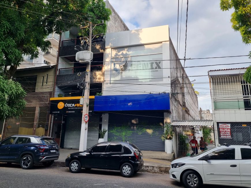 Alugo Prédio Comercial muito Bom.