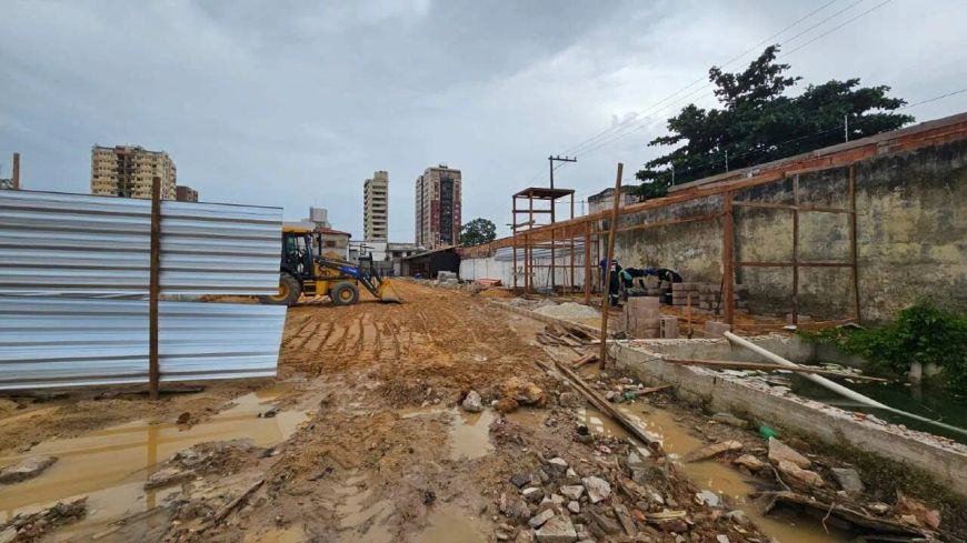 Terreno de 6000m² próximo ao shopping Pátio Belém