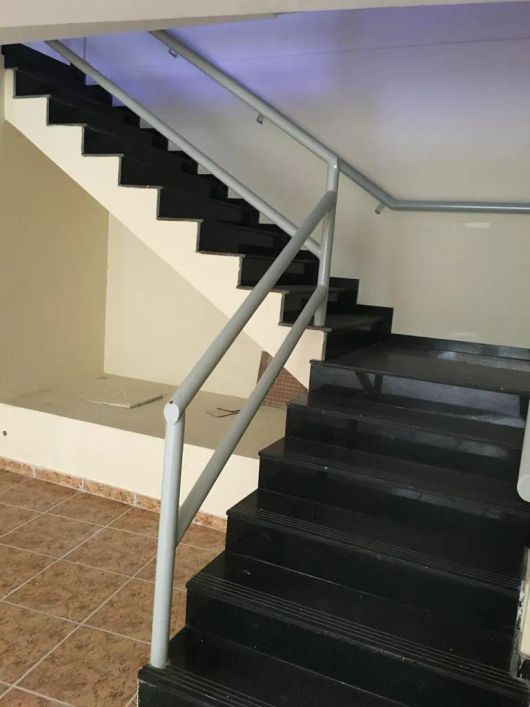 Prédio/Edifício inteiro para aluguel tem 330 metros quadrados em Fátima - Belém - PA