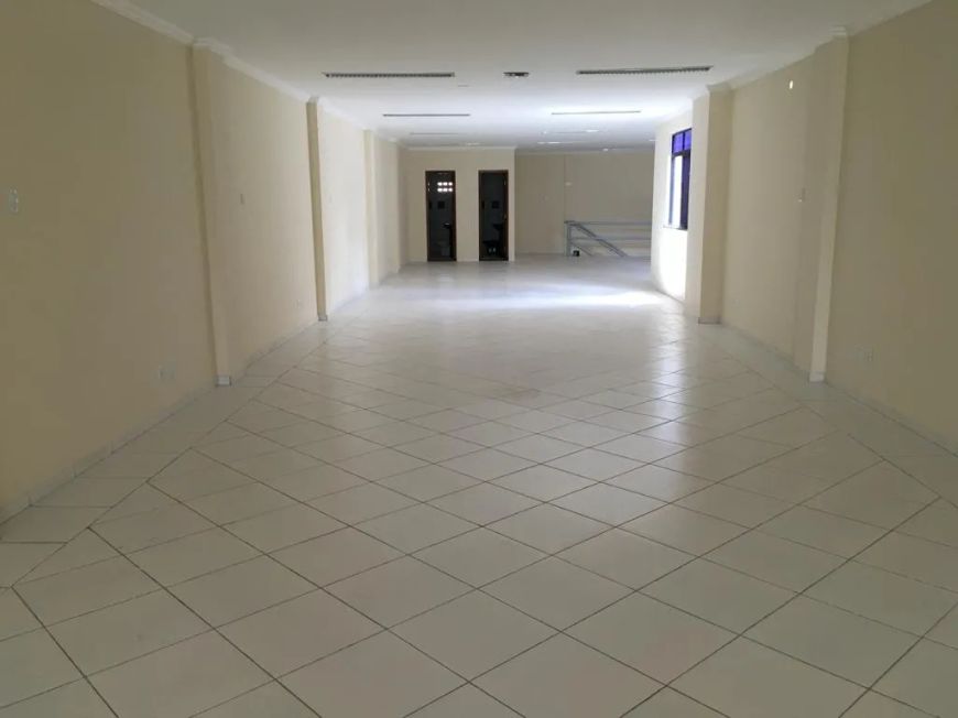 Prédio/Edifício inteiro para aluguel tem 330 metros quadrados em Fátima - Belém - PA