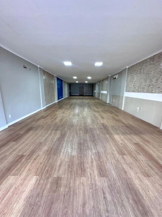 Prédio comercial para aluguel na Travessa Padre eutiquio Bairro Batista Campos Belém - PA