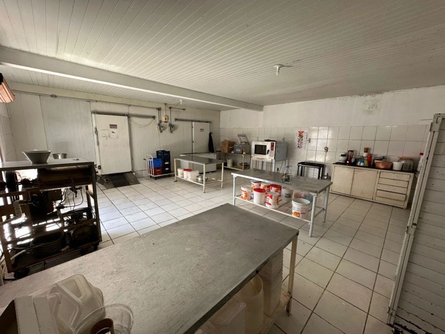 Cozinha industrial com 2 câmaras frigoríficas - Condor - Belém - PA