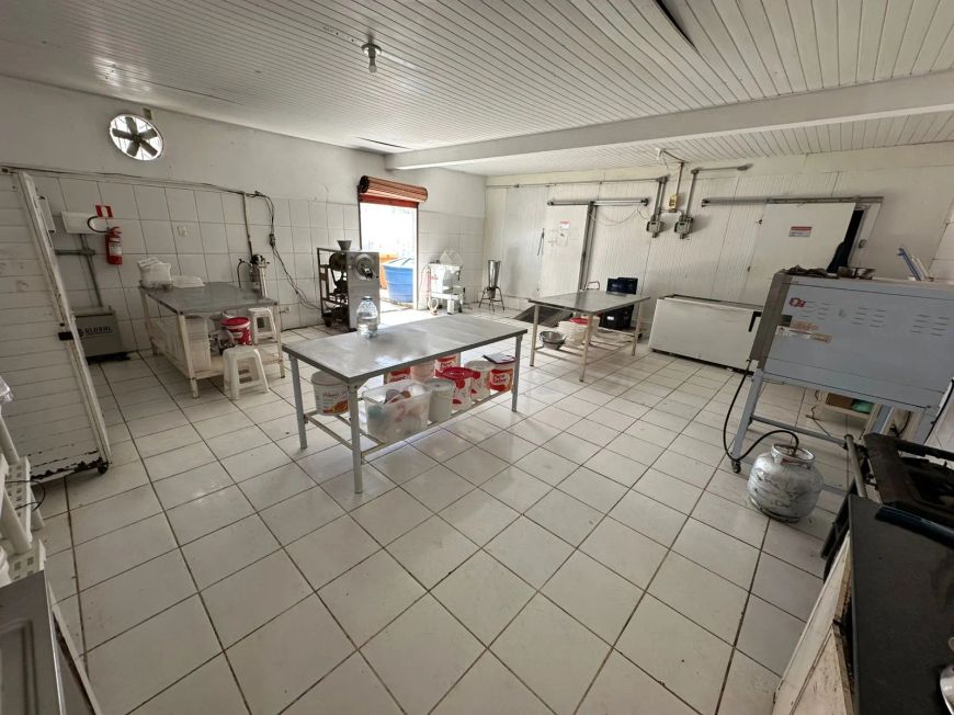Cozinha industrial com 2 câmaras frigoríficas - Condor - Belém - PA